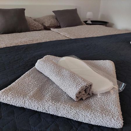 M&M Apartment Velika Gorica Bagian luar foto