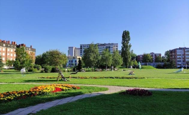 M&M Apartment Velika Gorica Bagian luar foto